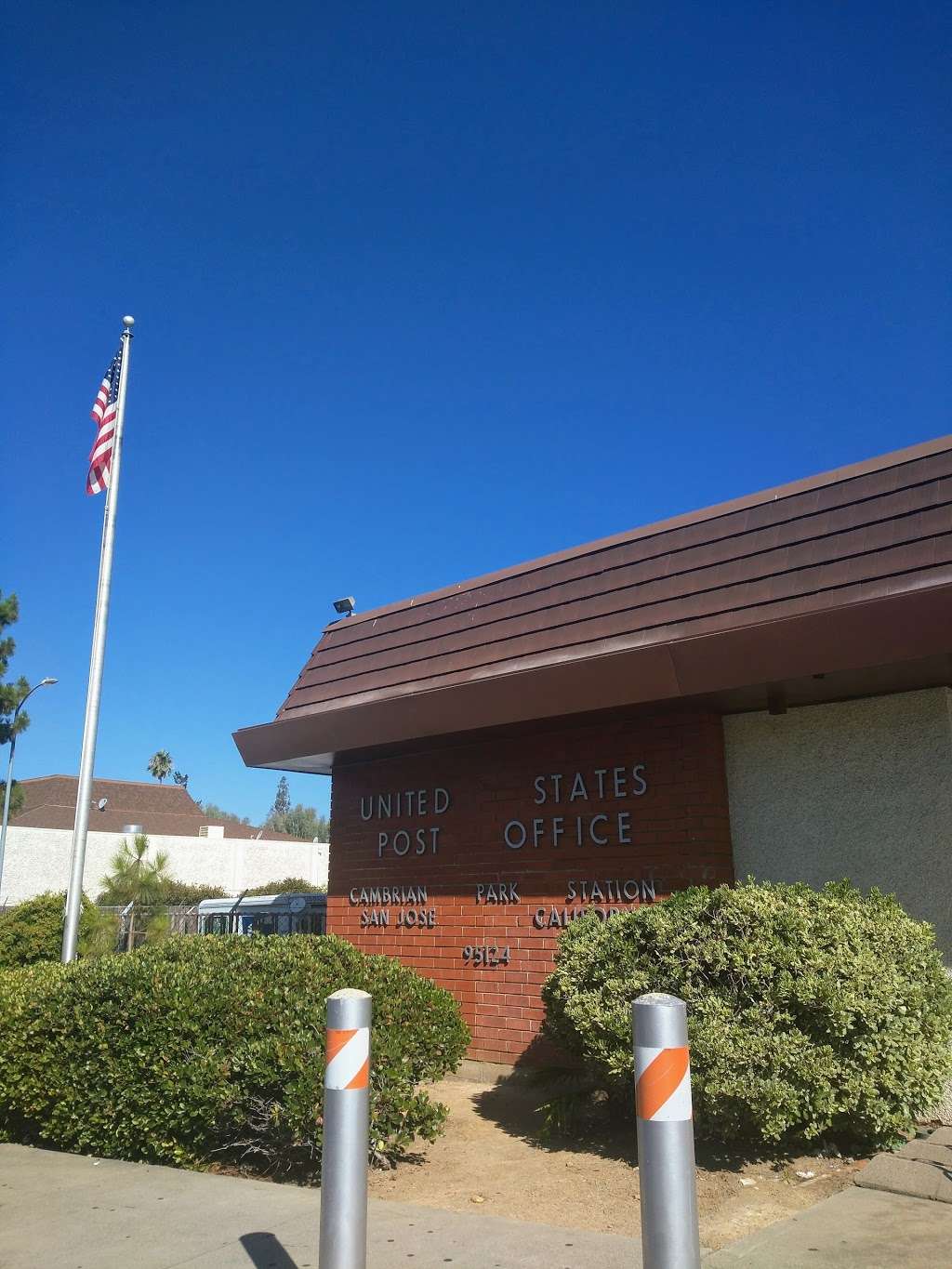 United States Postal Service | 1769 Hillsdale Ave, San Jose, CA 95124, USA | Phone: (800) 275-8777