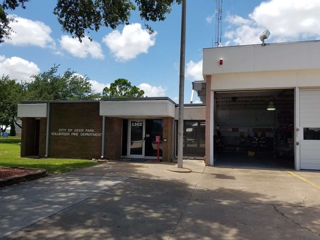 Deer Park Fire Department | 2211 E X St, Deer Park, TX 77536, USA | Phone: (281) 478-7281