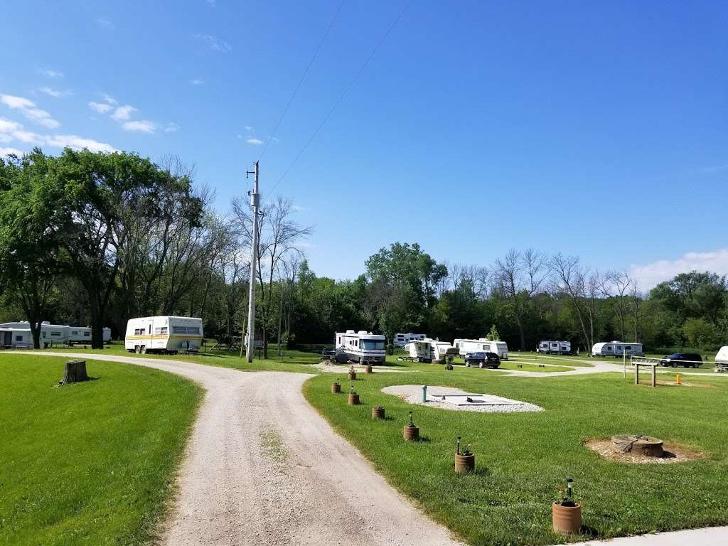 Hebron Campground | Museum Rd, Fort Atkinson, WI 53538, USA | Phone: (262) 593-8765