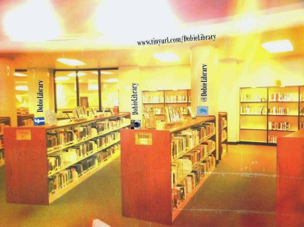 J. Frank Dobie High School Library | 10220 Blackhawk Blvd, Houston, TX 77089, USA | Phone: (713) 740-0370