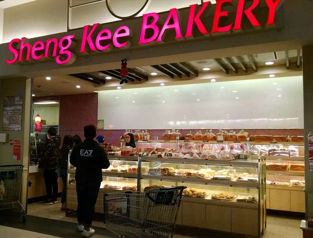 Sheng Kee Bakery Store | 220 Skyline Plaza, Daly City, CA 94015, USA | Phone: (650) 755-8688