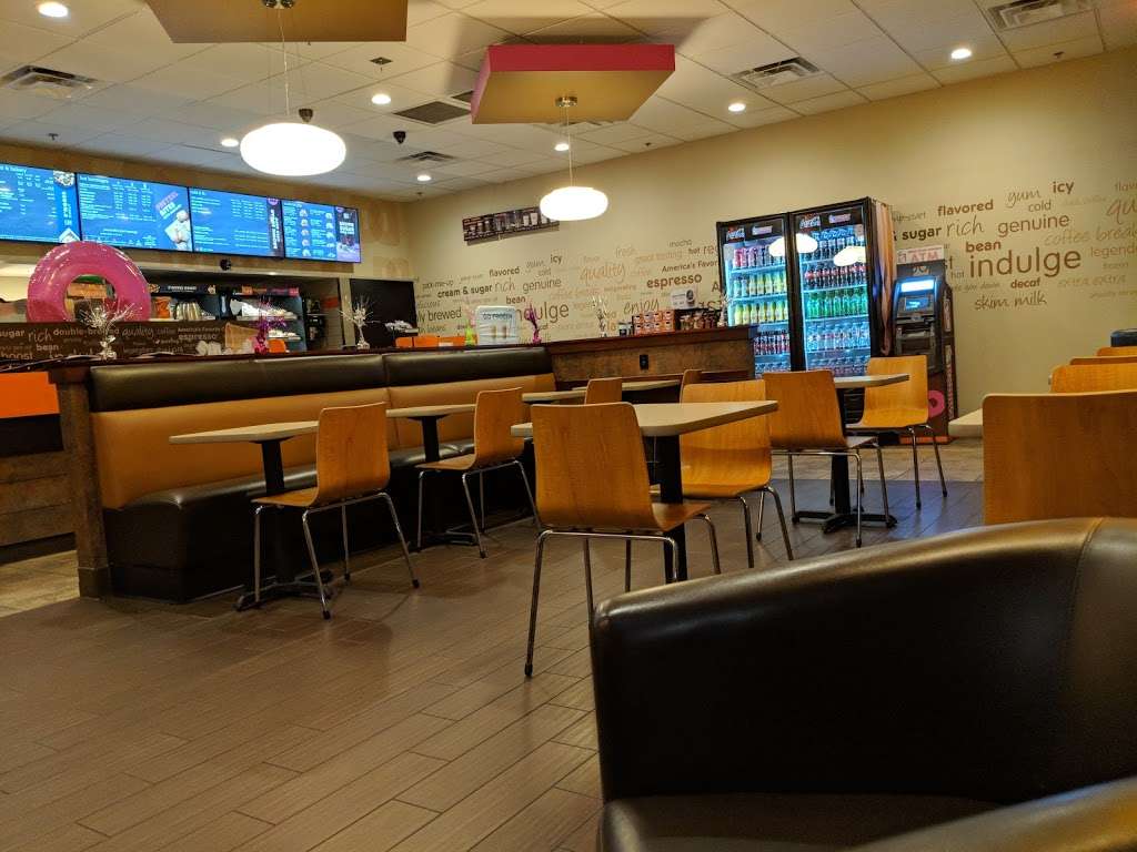 Dunkin | 1025 N 67th Ave Suite 5, Phoenix, AZ 85043, USA | Phone: (623) 208-5055