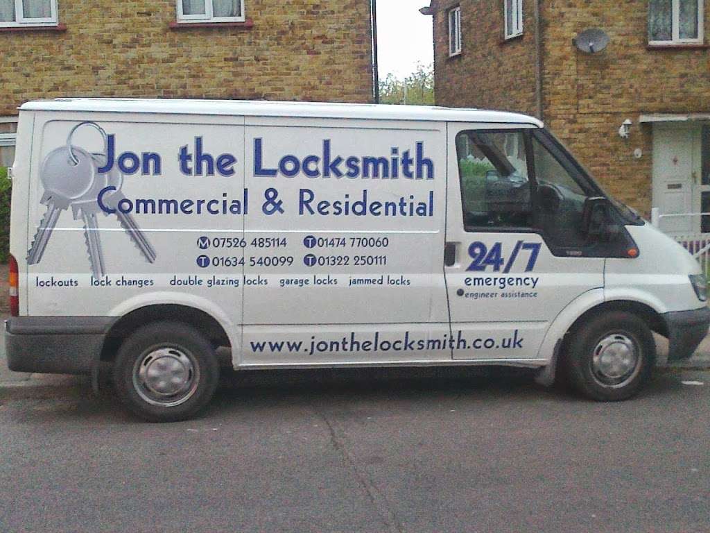 Jon the Locksmith | 32 St Gregorys Cres, Gravesend DA12 4JP, UK | Phone: 01474 770060