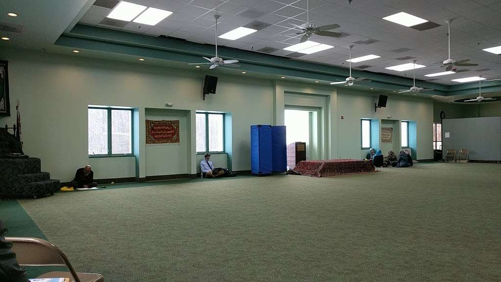 Idara Jaferia Islamic Center | 3140 Spencerville Rd, Burtonsville, MD 20866, USA | Phone: (301) 384-2903