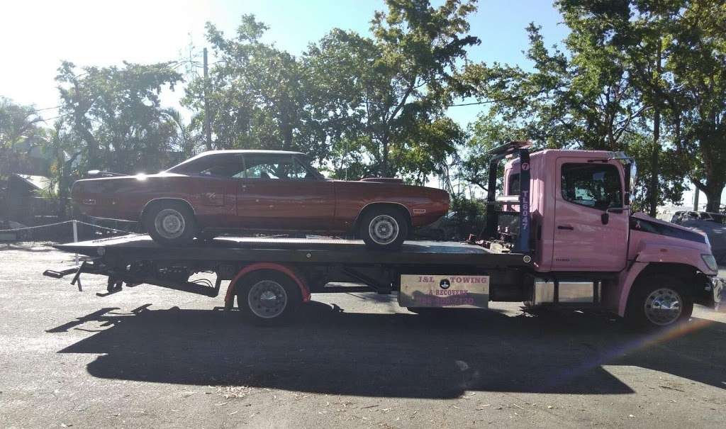 J & L Towing and Recovery, LLC | 12975 NE 14th Ave, Miami, FL 33161, USA | Phone: (786) 908-7120