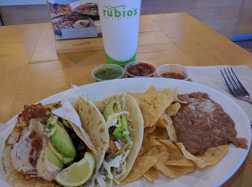 Rubios Coastal Grill | 2675 Gateway Rd #104, Carlsbad, CA 92010, USA | Phone: (760) 476-1442