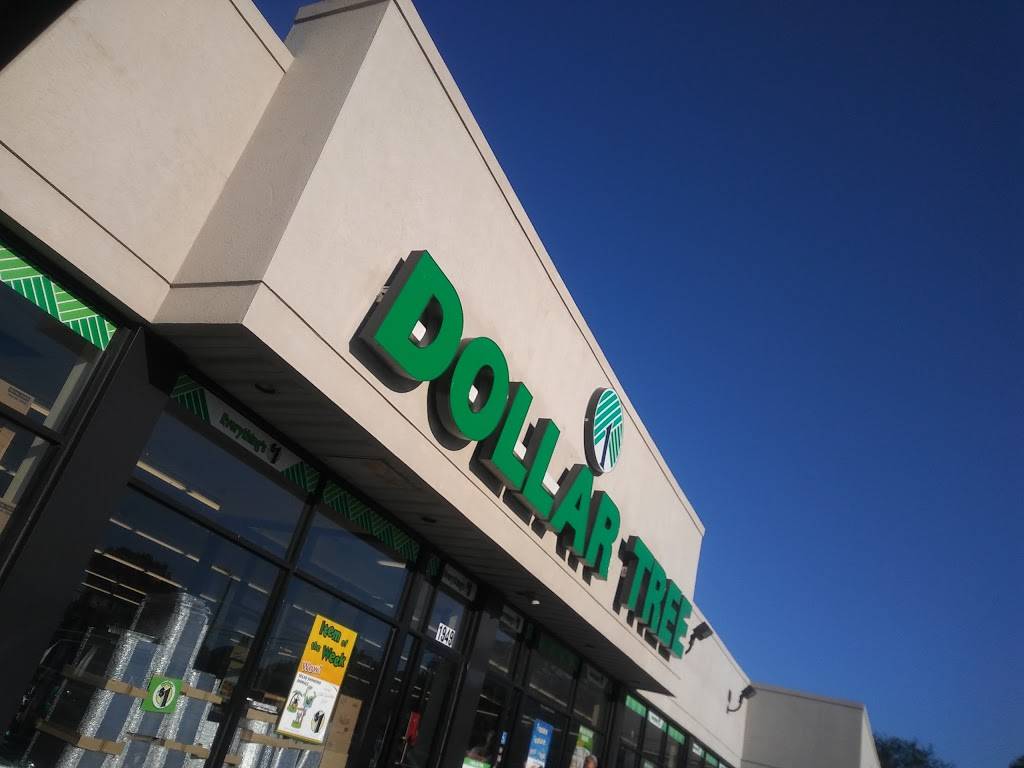 Dollar Tree | 1949 Sibley Blvd, Calumet City, IL 60409, USA | Phone: (708) 933-1040