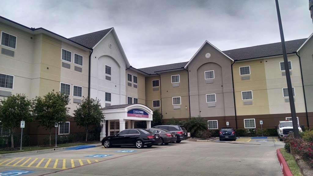 Candlewood Suites Lake Jackson-Clute | 506 E, TX-332, Lake Jackson, TX 77566 | Phone: (979) 297-0011