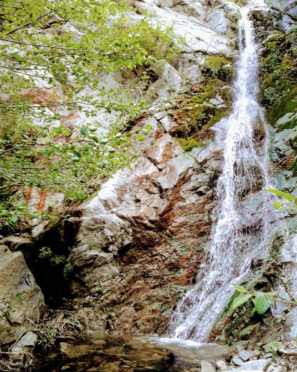 Hidden Falls | Lytle Creek, CA 92358