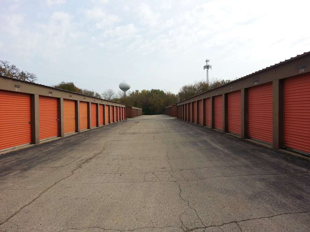 Next Door Self Storage | 1910 E Algonquin Rd, Algonquin, IL 60102, USA | Phone: (847) 658-3033