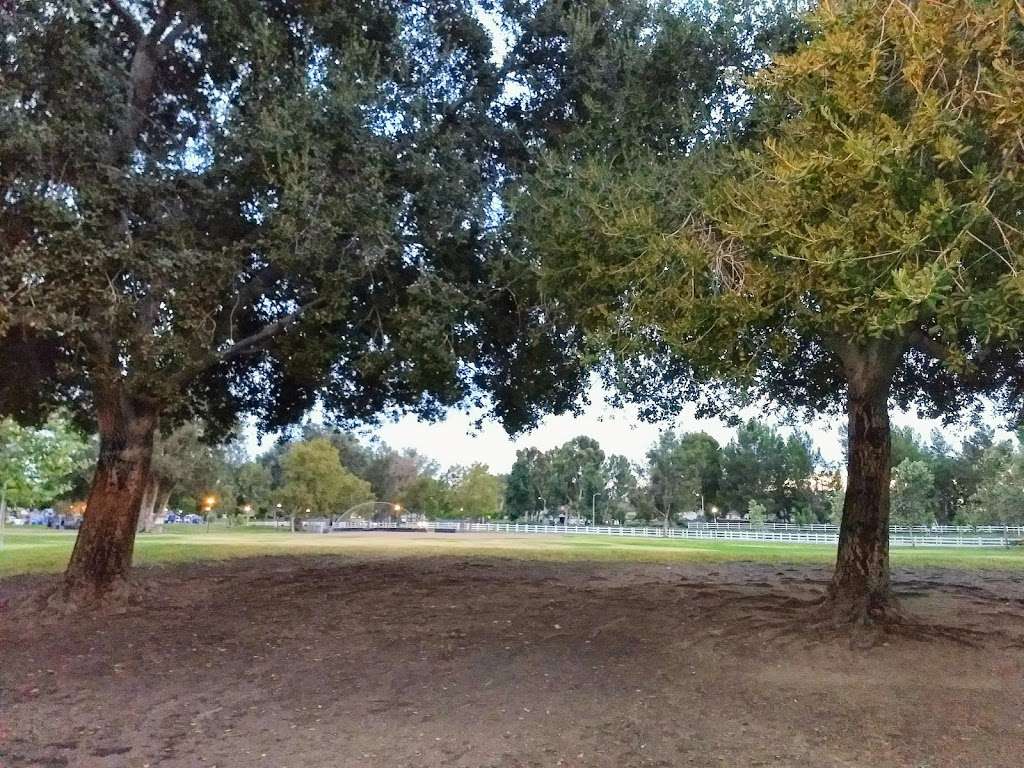 Windrows Park | 6849 Victoria Park Ln, Rancho Cucamonga, CA 91739, USA | Phone: (909) 477-2700