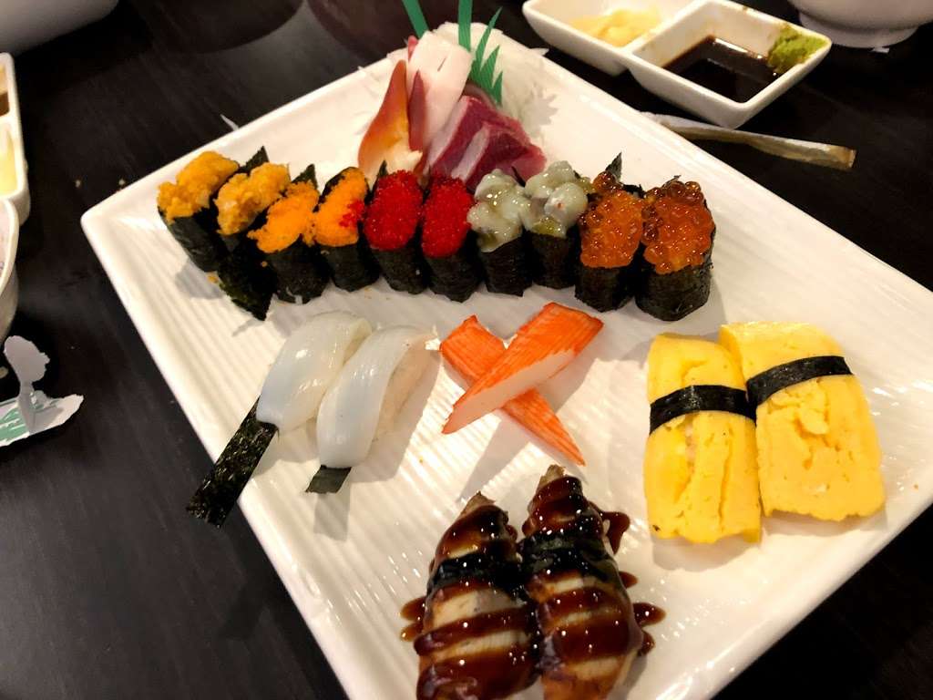 Sakura Sushi | 4747 E Elliot Rd ste 6, Phoenix, AZ 85044, USA | Phone: (480) 656-3998