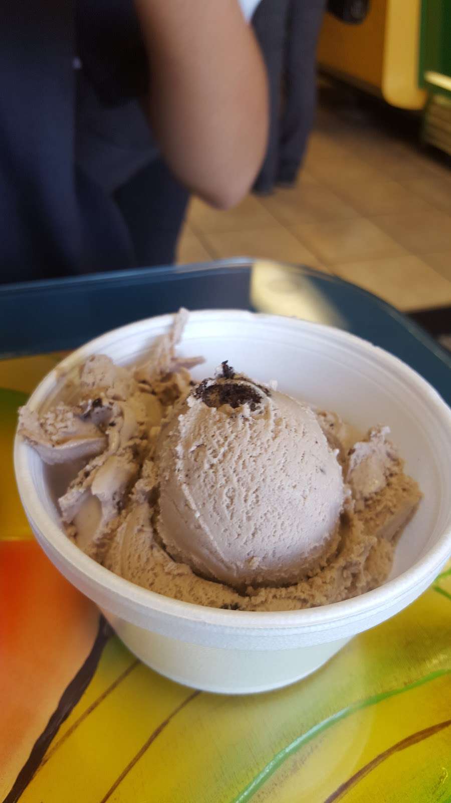 Mateo's Ice Cream & Fruit Bars in 4929 Sepulveda Blvd, Los Angeles, CA