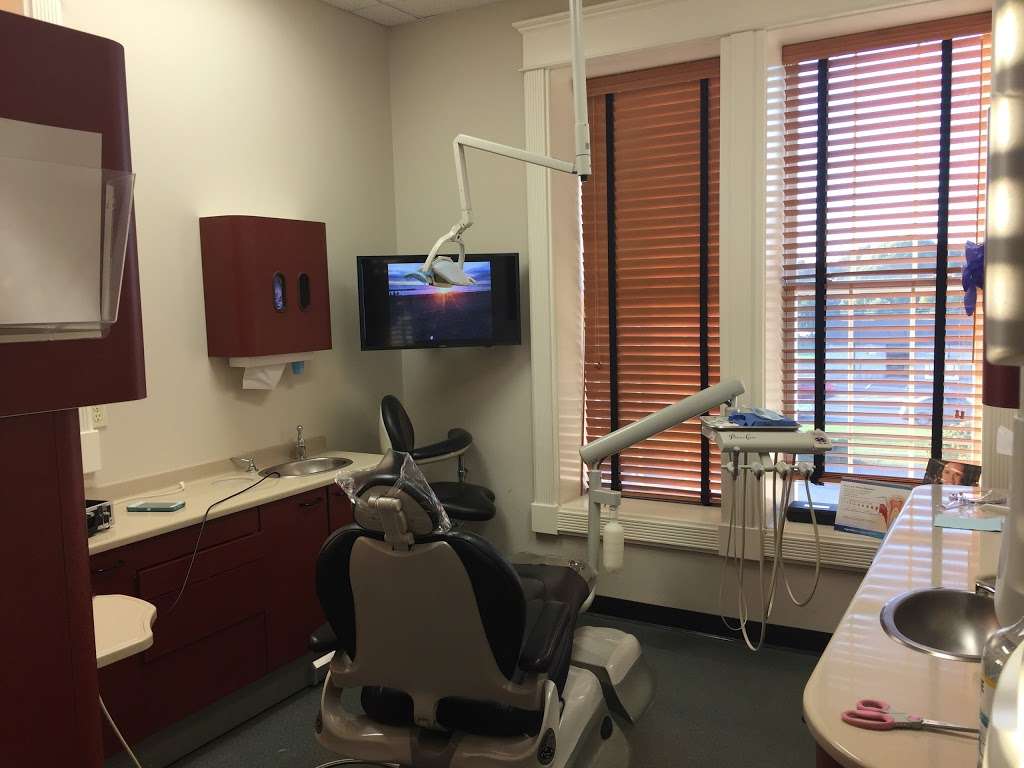 Leola Lifetime Dental | 355 W Main St, Leola, PA 17540, USA | Phone: (717) 656-3051