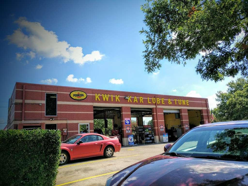 Kwik Kar - Richardson | 1060 E Belt Line Rd, Richardson, TX 75081, USA | Phone: (972) 238-1238