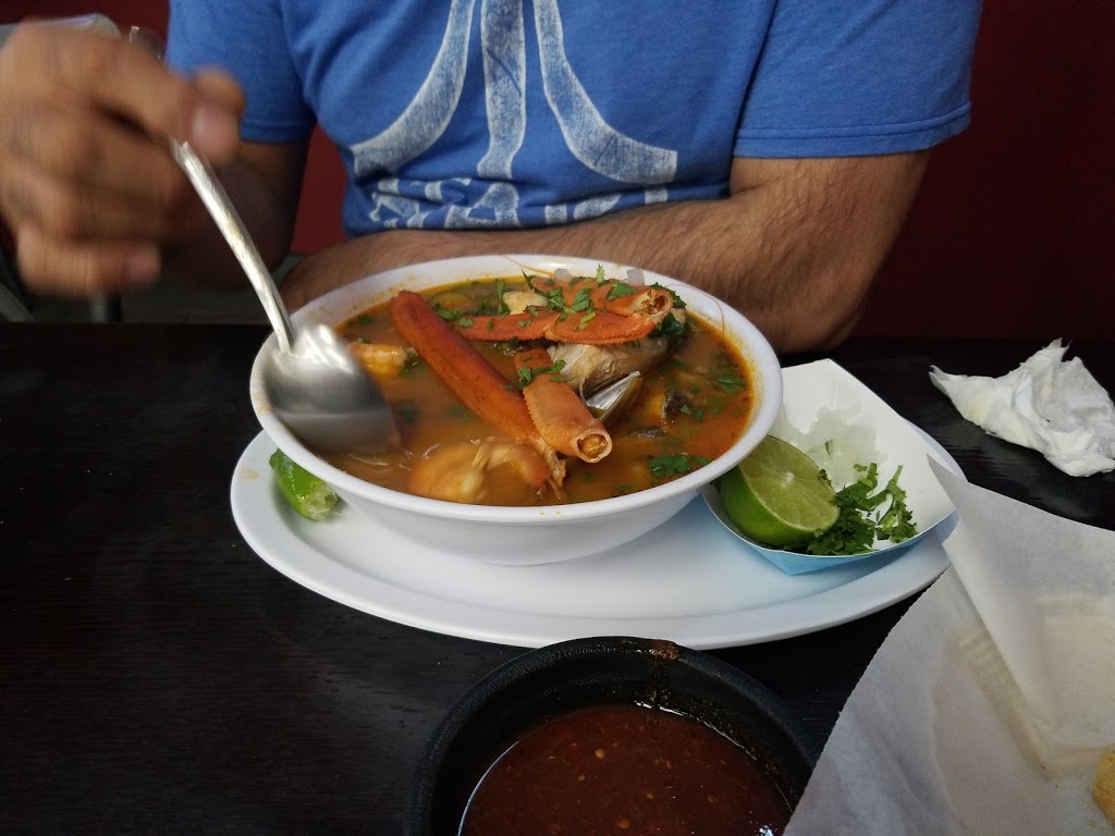 Mariscos Valencia Restaurant | 15761 Tustin Village Way #104, Tustin, CA 92780, USA | Phone: (657) 289-0163