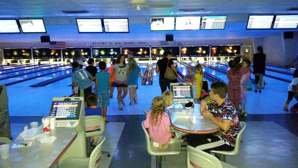 New Smyrna Lanes | 185 N Causeway, New Smyrna Beach, FL 32169, USA | Phone: (386) 428-4332