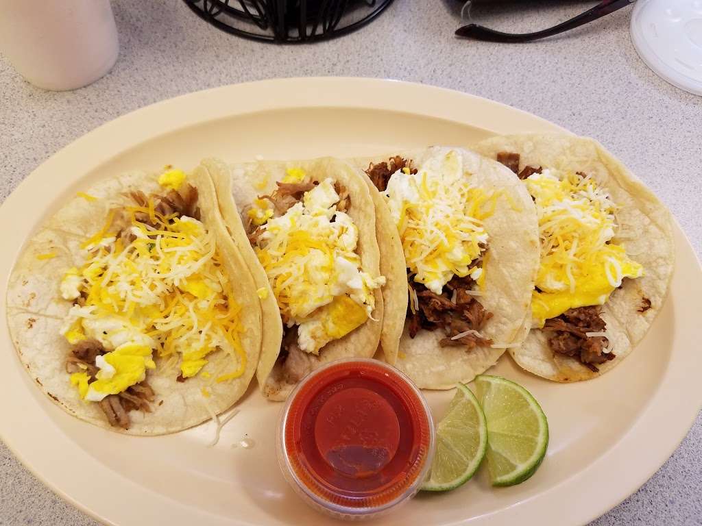 El Taco-Miendo | 401 S Parker St, Olathe, KS 66061, USA | Phone: (913) 538-6494