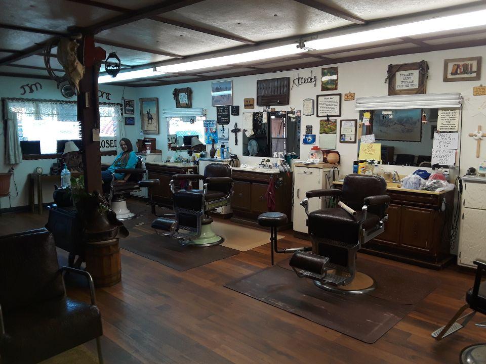 J & S Barber Shop | 4625 N Flowing Wells Rd, Tucson, AZ 85705, USA | Phone: (520) 887-9272