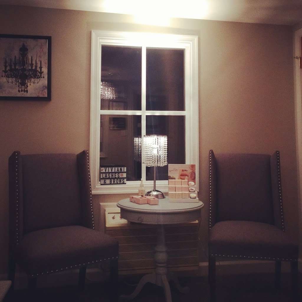 Viviani Lashes & Brows | 6774 James Madison Hwy suite 400, Fork Union, VA 23055, USA | Phone: (434) 962-0931