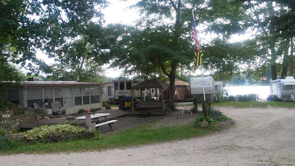 Fullers Resort and Campground | 1622 E Clear Lake Rd, Buchanan, MI 49107, USA | Phone: (269) 695-3785