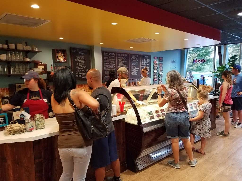 Betty Raes Ice Cream | 7140 Wornall Rd, Kansas City, MO 64114 | Phone: (816) 237-1168