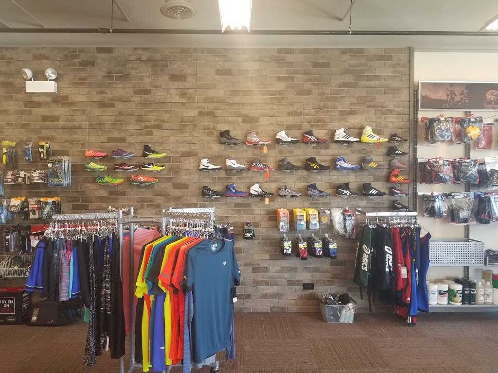 Dick Pond Athletics Hoffman Estates | 1772 Algonquin Rd, Hoffman Estates, IL 60192 | Phone: (847) 496-7108