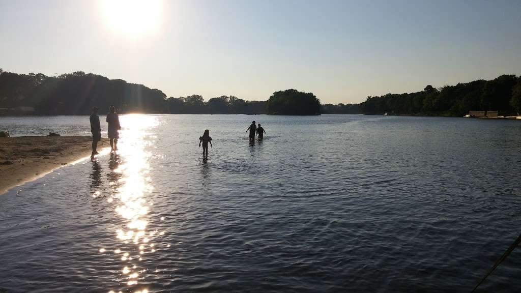 Island View Marina | 2749 River Rd, Kankakee, IL 60901, USA | Phone: (815) 939-8800