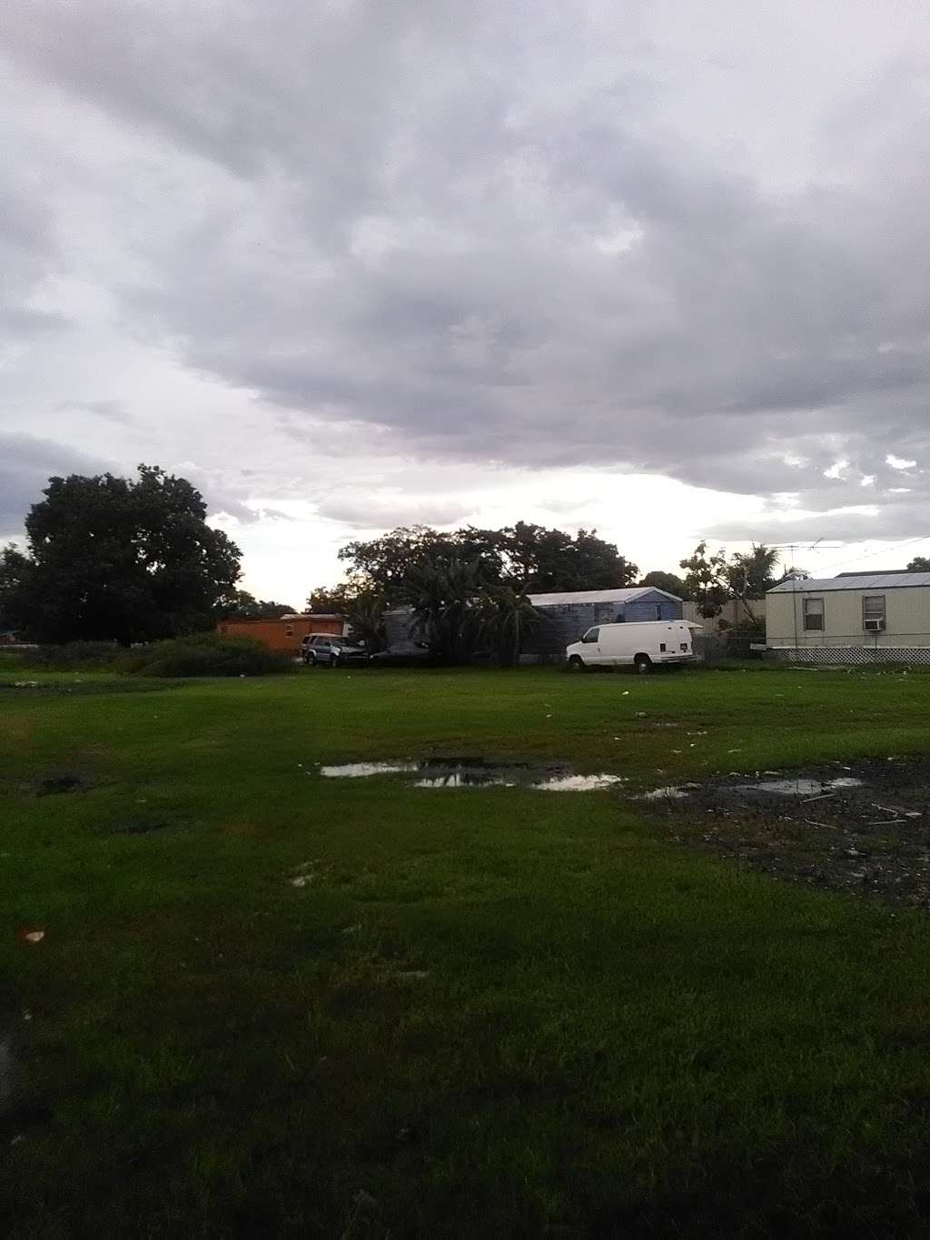 Mid-City Trailer Park | 300 NW 11th St, Belle Glade, FL 33430, USA