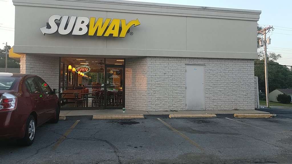 Subway Restaurants | 9305 E Gregory Blvd, Raytown, MO 64133 | Phone: (816) 353-4930