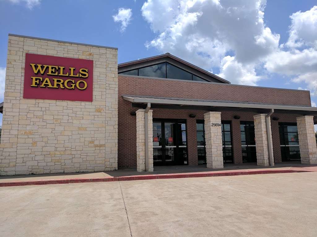 Wells Fargo Bank | 25694 US-290, Cypress, TX 77429, USA | Phone: (281) 758-1770