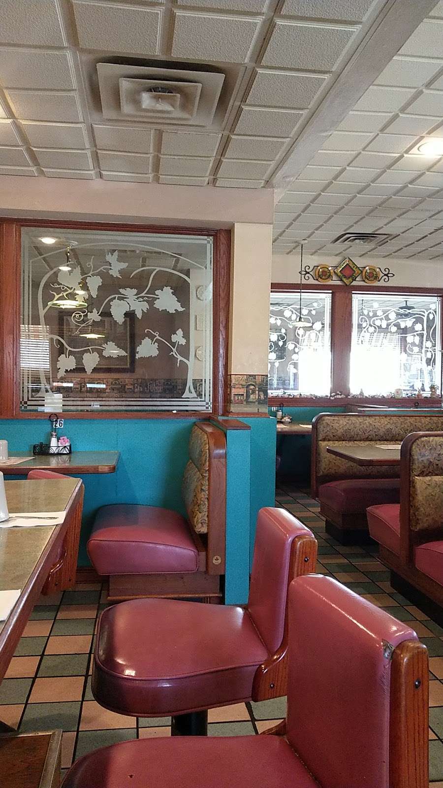 Diners Choice Restaurant | 3821 W 37th Ave, Hobart, IN 46342, USA | Phone: (219) 942-4955