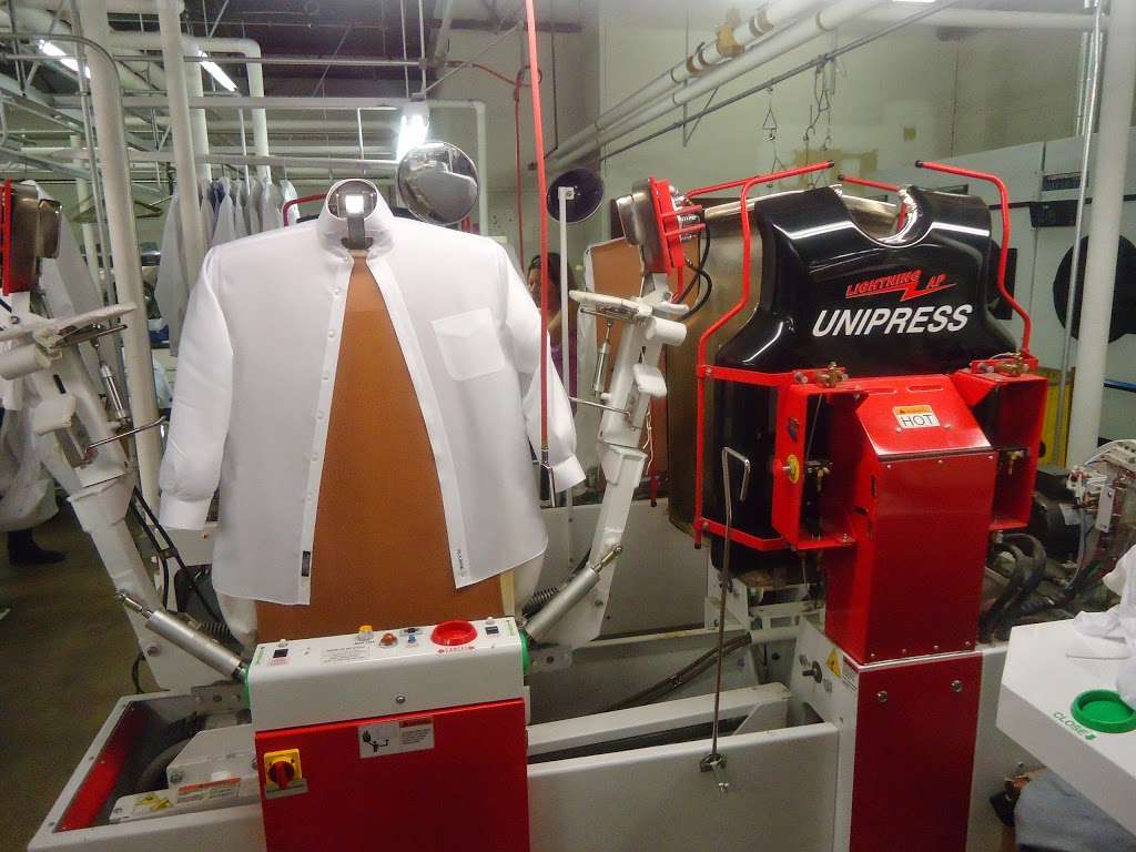 Greener Cleaners at Lee Harrison | 2505 N Harrison St, Arlington, VA 22207, USA | Phone: (703) 533-0500