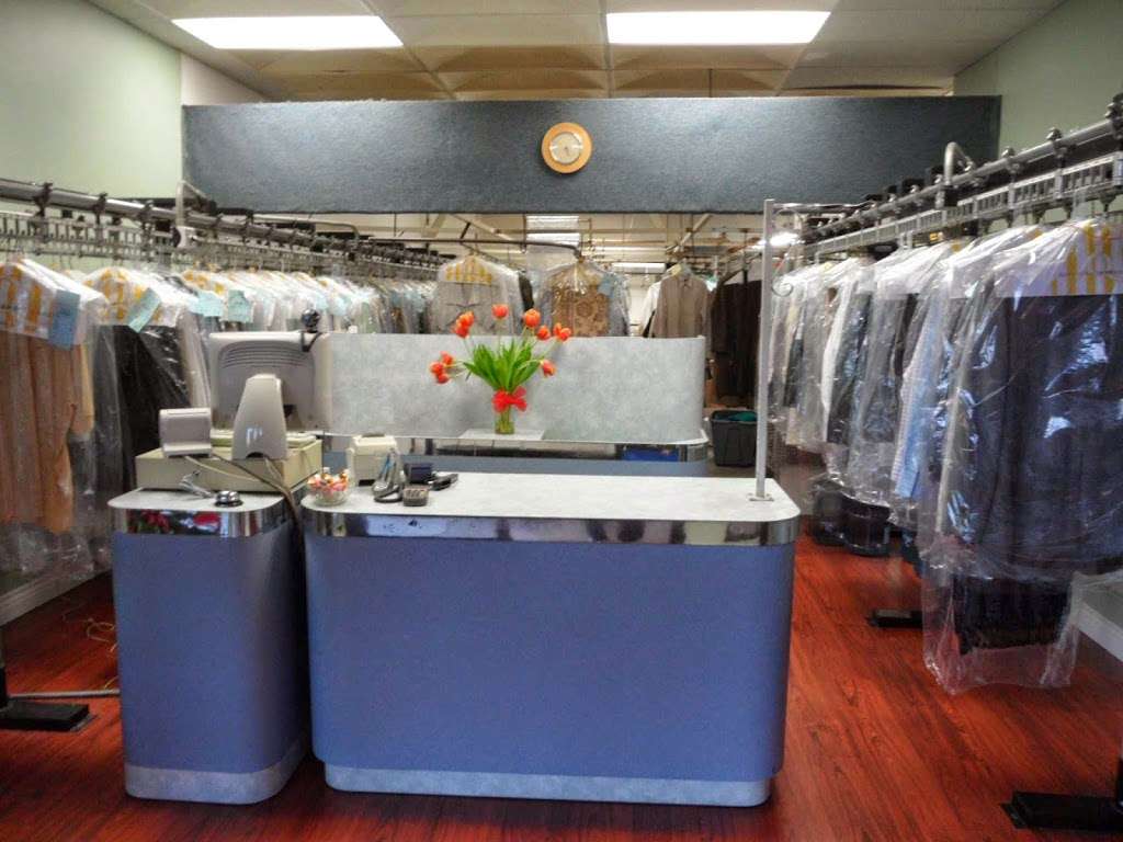 Fairfax French Cleaners | 173 San Marin Dr, Novato, CA 94945, USA | Phone: (415) 898-2040