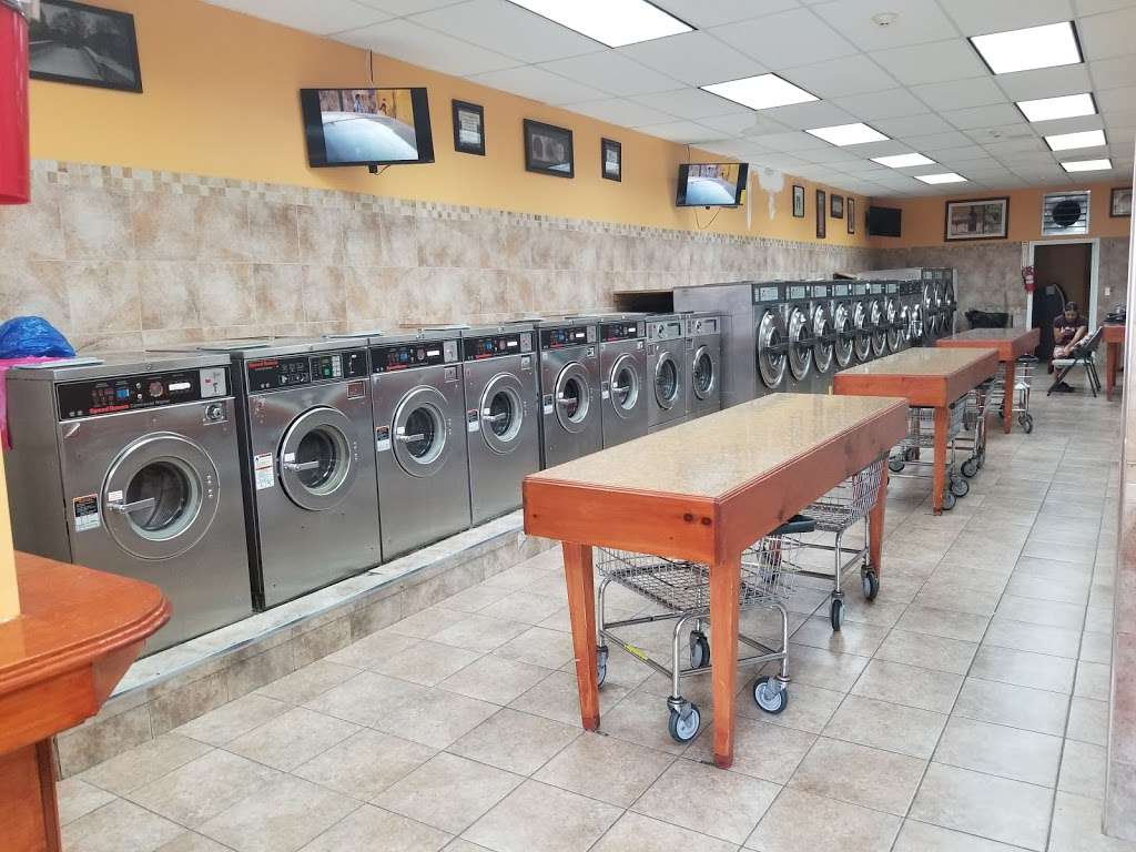 Polanco Brothers Laundromat | 506 Broadway, Paterson, NJ 07514, USA | Phone: (973) 341-9025