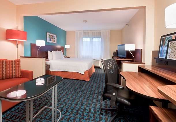 Fairfield Inn by Marriott Philadelphia Airport | 8800 Bartram Ave, Philadelphia, PA 19153 | Phone: (215) 365-2254