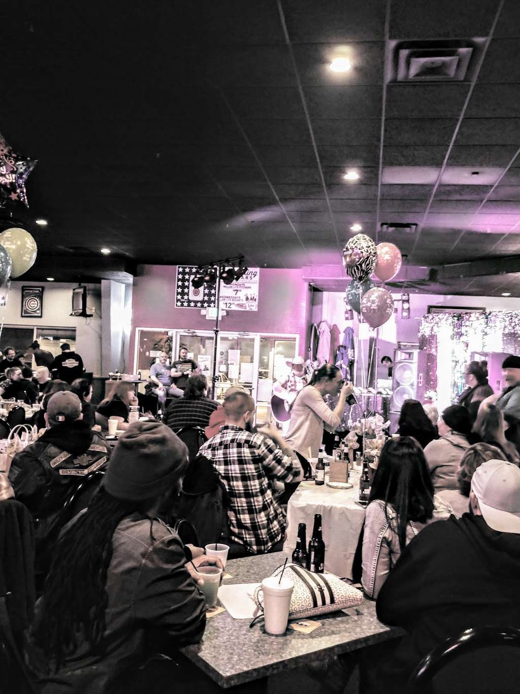 Mug Shots Lounge | 1901 S Woodland Ave, Michigan City, IN 46360, USA | Phone: (219) 872-1223