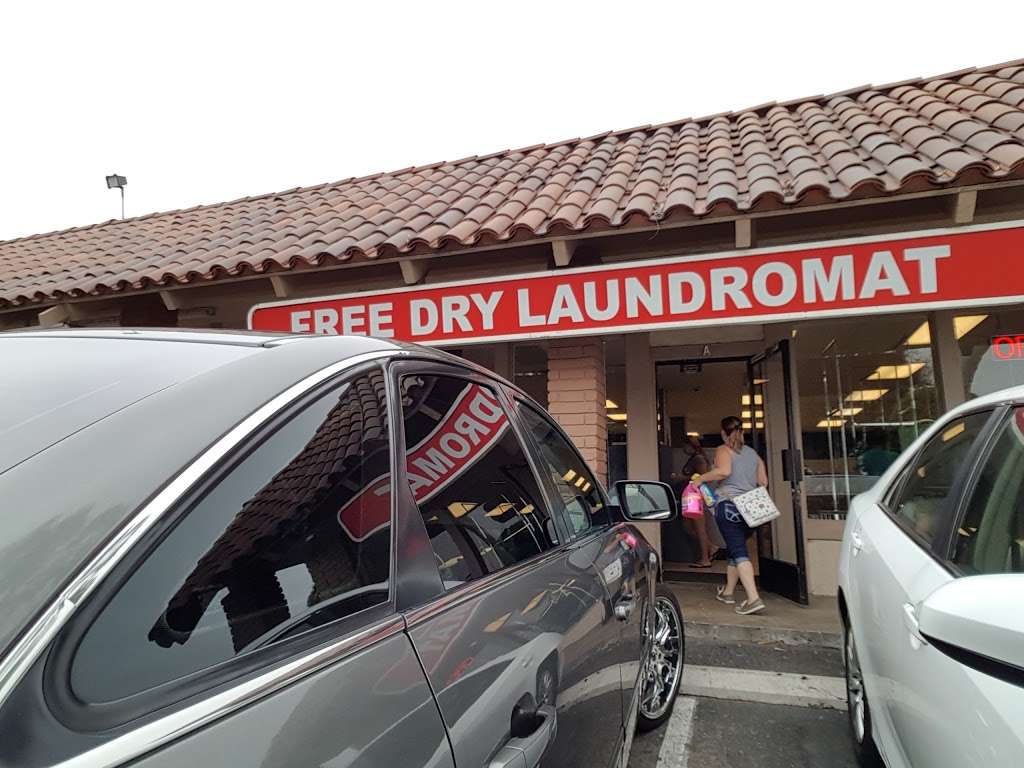 Free Dry Laundromat | 4010 E Chapman Ave, Orange, CA 92869 | Phone: (714) 869-7674
