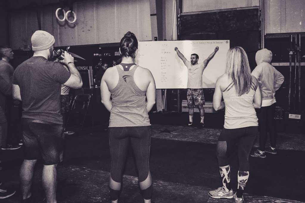 Full Dimension Crossfit | 865 NJ-33 Business, Freehold, NJ 07728, USA | Phone: (732) 414-2438