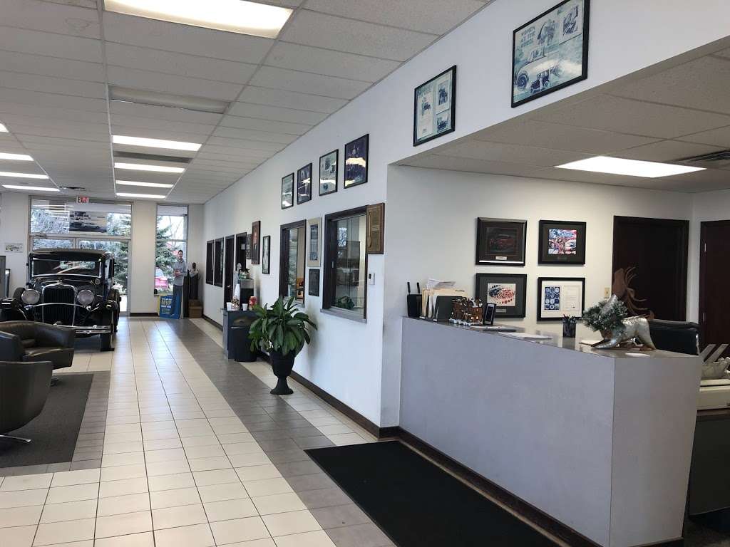 Tom Peck Ford | 807 Church St, Clinton, WI 53525, USA | Phone: (608) 676-2273