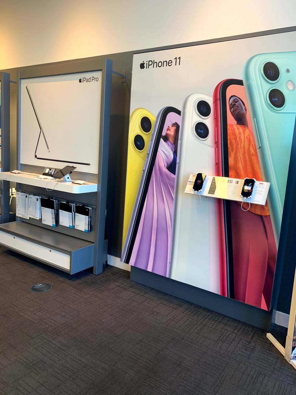 AT&T Store | 11035 Lavender Hill Rd Suite 3500, Las Vegas, NV 89135 | Phone: (702) 405-6248