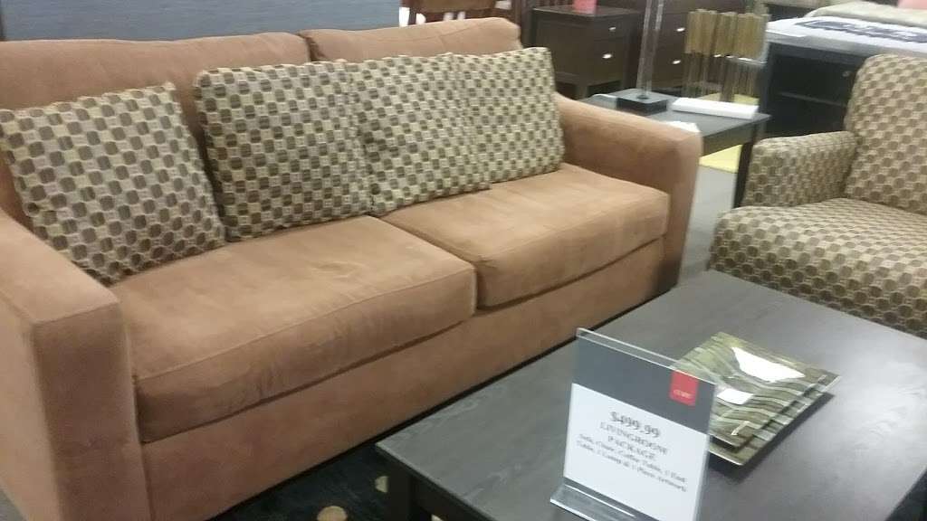 CORT Furniture Outlet | 5757 Richmond Ave, Houston, TX 77057, USA | Phone: (832) 413-5616