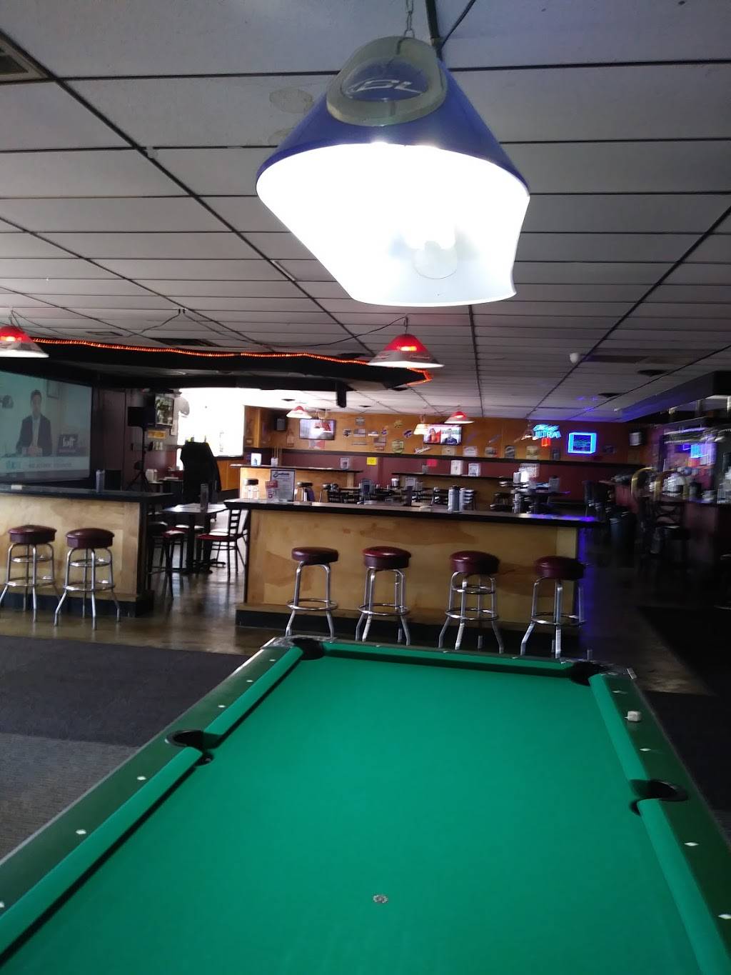 Southside Bar And Grill | 3837 S Seneca St, Wichita, KS 67216 | Phone: (316) 776-5275