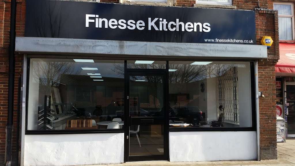 Finesse Kitchens UK Ltd | 370 Grand Dr, London SW20 9NQ, UK | Phone: 020 8335 3333