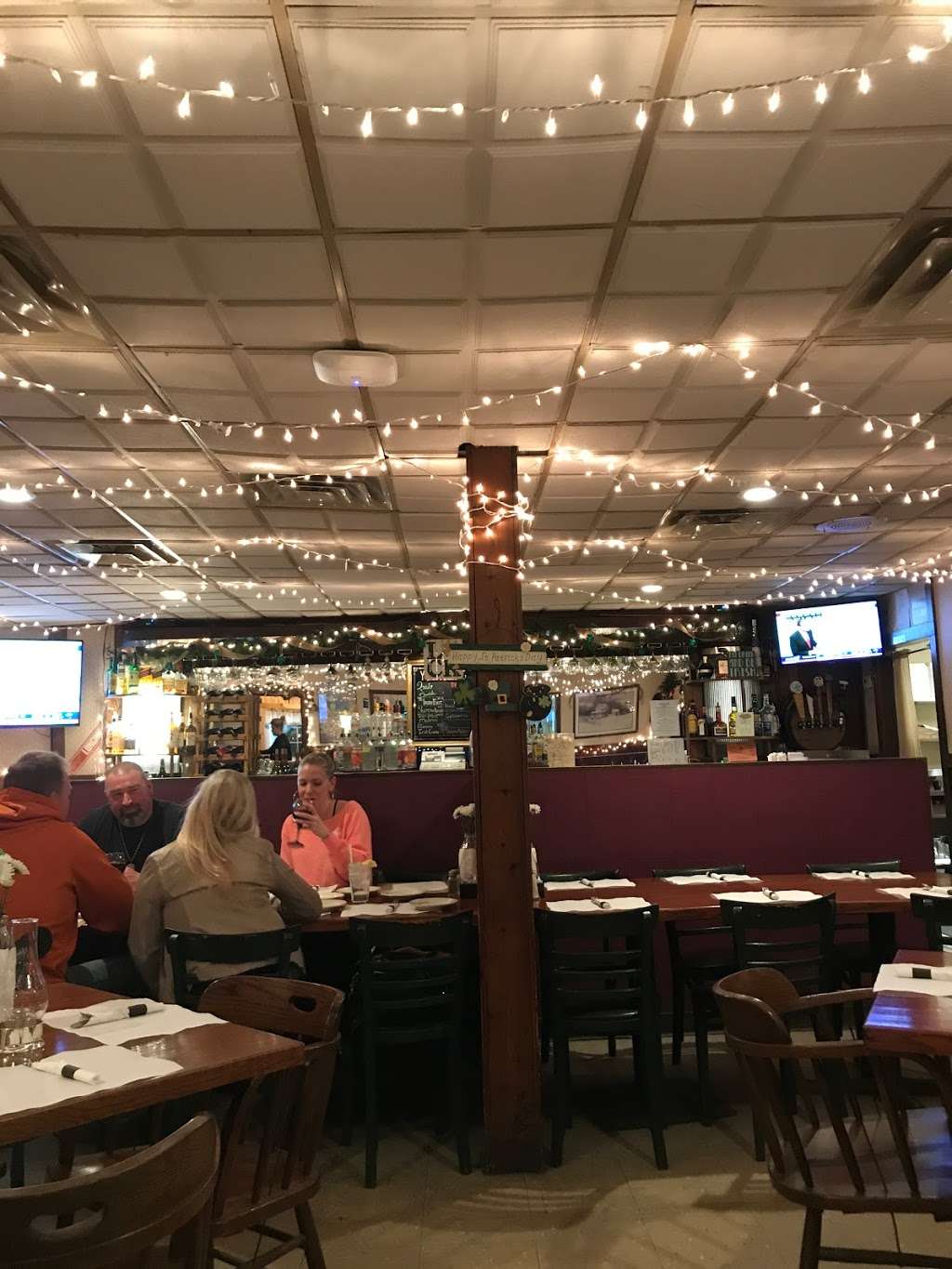 Carmine’s Chianti Cow Italian- American Family Restaurant | 1483 US-6, Port Jervis, NY 12771 | Phone: (845) 856-7740