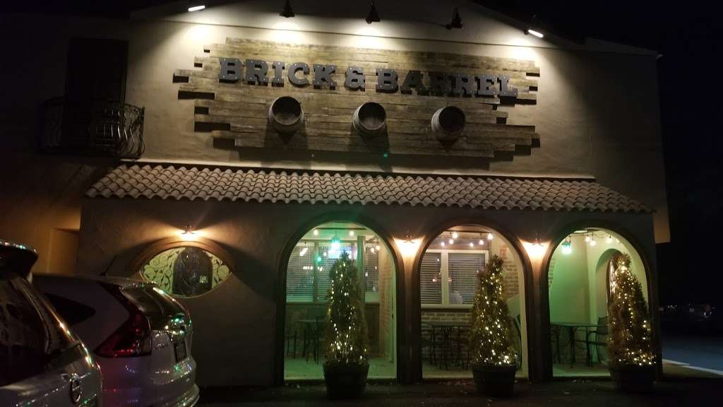 Brick & Barrel | 870 Welsh Rd, Maple Glen, PA 19002, USA | Phone: (267) 462-4528