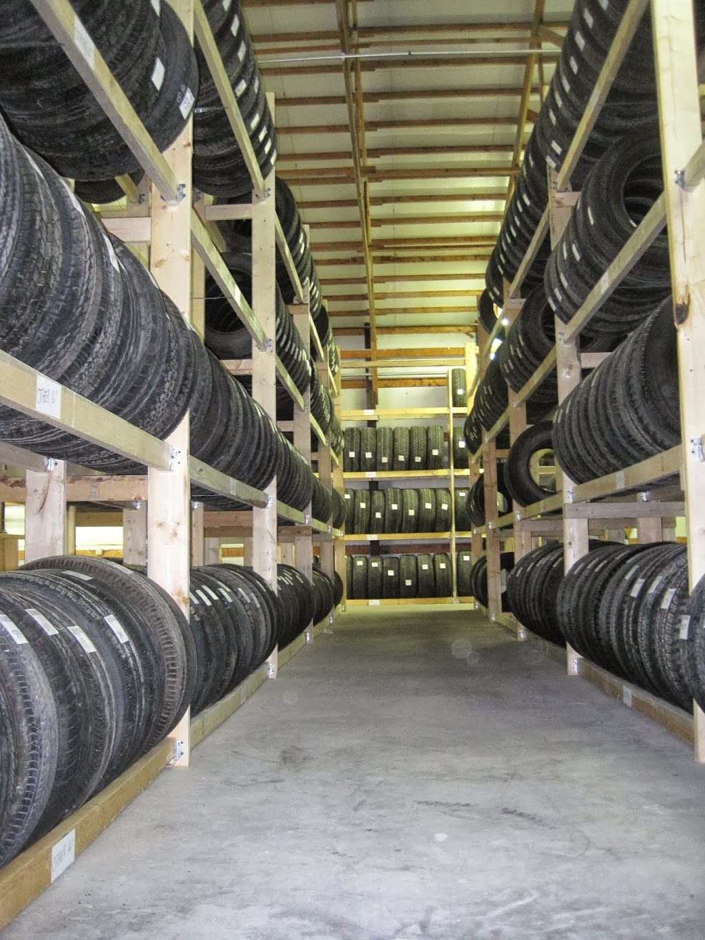 Robs Guaranteed Used Tires | 1219 N Jesse James Rd, Excelsior Springs, MO 64024, USA | Phone: (816) 900-1023