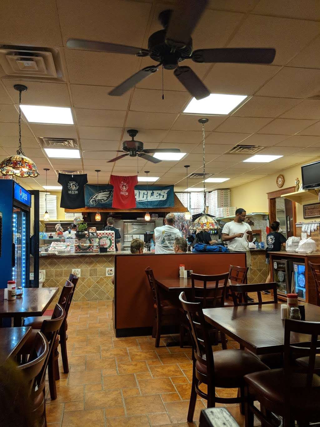 Mystic Island Pizza | 841 Radio Rd, Little Egg Harbor Township, NJ 08087, USA | Phone: (609) 296-0257