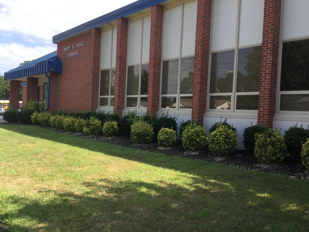 Mary E Volz Middle School | 505 W 3rd Ave, Runnemede, NJ 08078, USA | Phone: (856) 931-5353