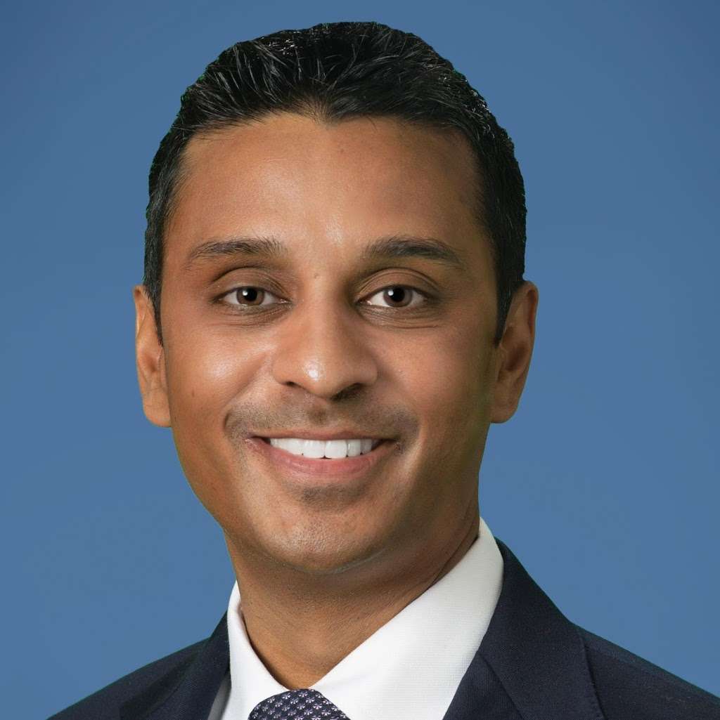 Dr. Debdut Biswas, MD | 550 Ogden Ave, Hinsdale, IL 60521, USA | Phone: (630) 323-6116